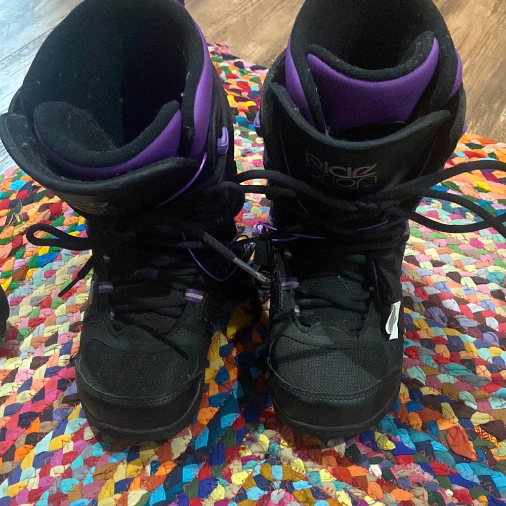 RIDE snowboard boots